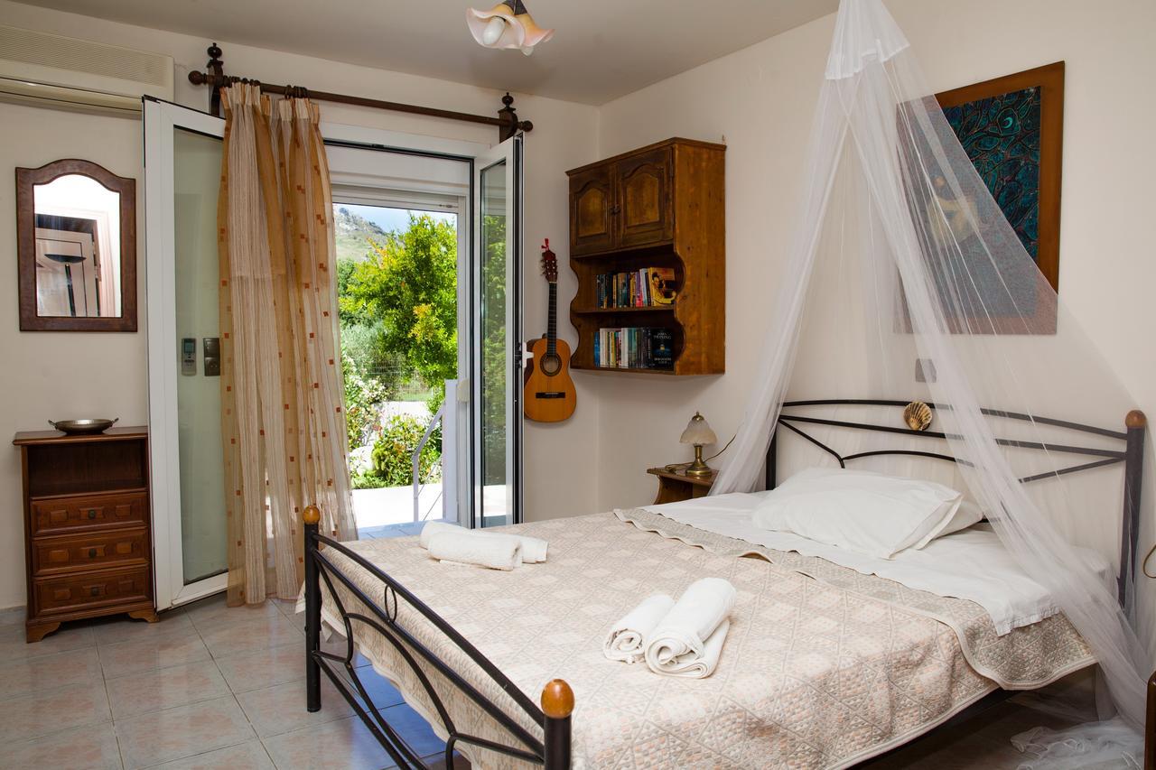 Villa Eleana Angouselianá Esterno foto